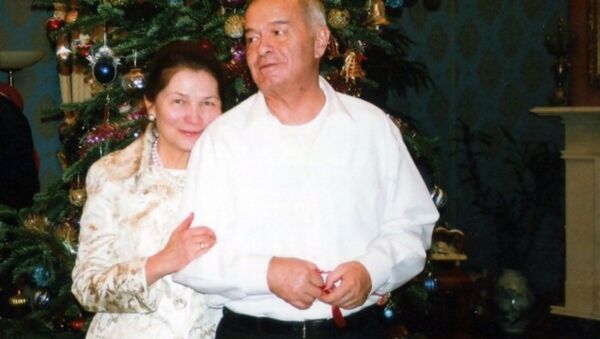 Pervыy prezident Uzbekistana Islam Karimov s suprugoy - Sputnik Oʻzbekiston
