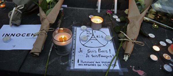Ситуация в Париже после серии терактов Ситуация в Париже после серии терактов - Sputnik Узбекистан