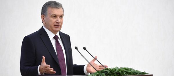 Шавкат Мирзиёев провел видеоселекторное совещание по вопросам ускорения реализации инвестиционных проектов Шавкат Мирзиёев провел видеоселекторное совещание по вопросам ускорения реализации инвестиционных проектов - Sputnik Ўзбекистон
