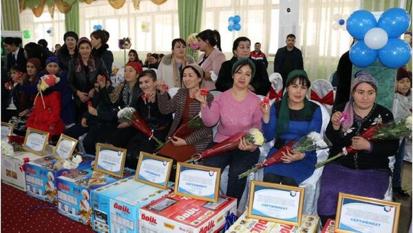 В Сырдарье 48 женщин обеспечены жильем - Sputnik Узбекистан