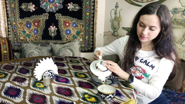 Найти кафе в Узбекистане, где заваривают листовой чай – большая удача - Sputnik Ўзбекистон