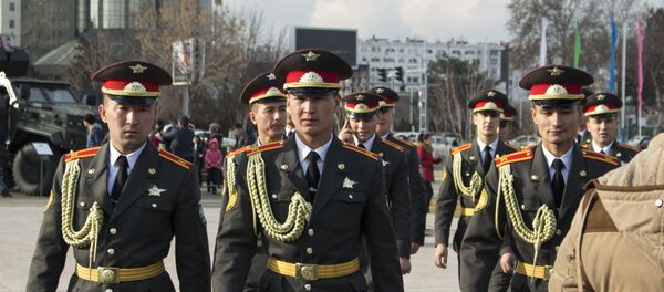 Мероприятия в честь Дня  защитников Родины - Sputnik Узбекистан