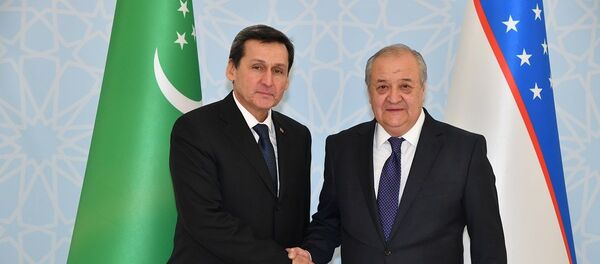  Министр иностранных дел Республики Узбекистан Абдулазиз Камилов и министр иностранных дел Туркменистана Рашид Мередов - Sputnik Узбекистан