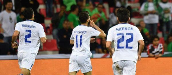 Igroki sbornoy Uzbekistana v matche s Turkmenistanom Igroki sbornoy Uzbekistana v matche s Turkmenistanom - Sputnik O‘zbekiston