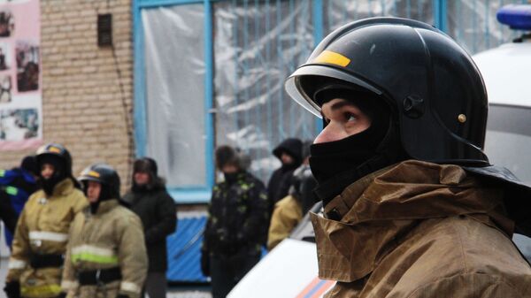 В Крыму из зоны вблизи горящего полигона планируют временную эвакуацию - Sputnik Узбекистан