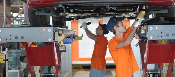 Сборка моделей автомобилей на автопредприятии - Sputnik Узбекистан