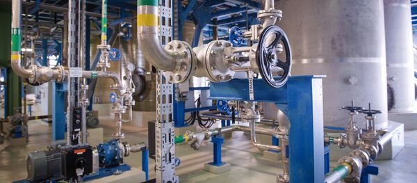 Работа химического предприятия - Sputnik Узбекистан