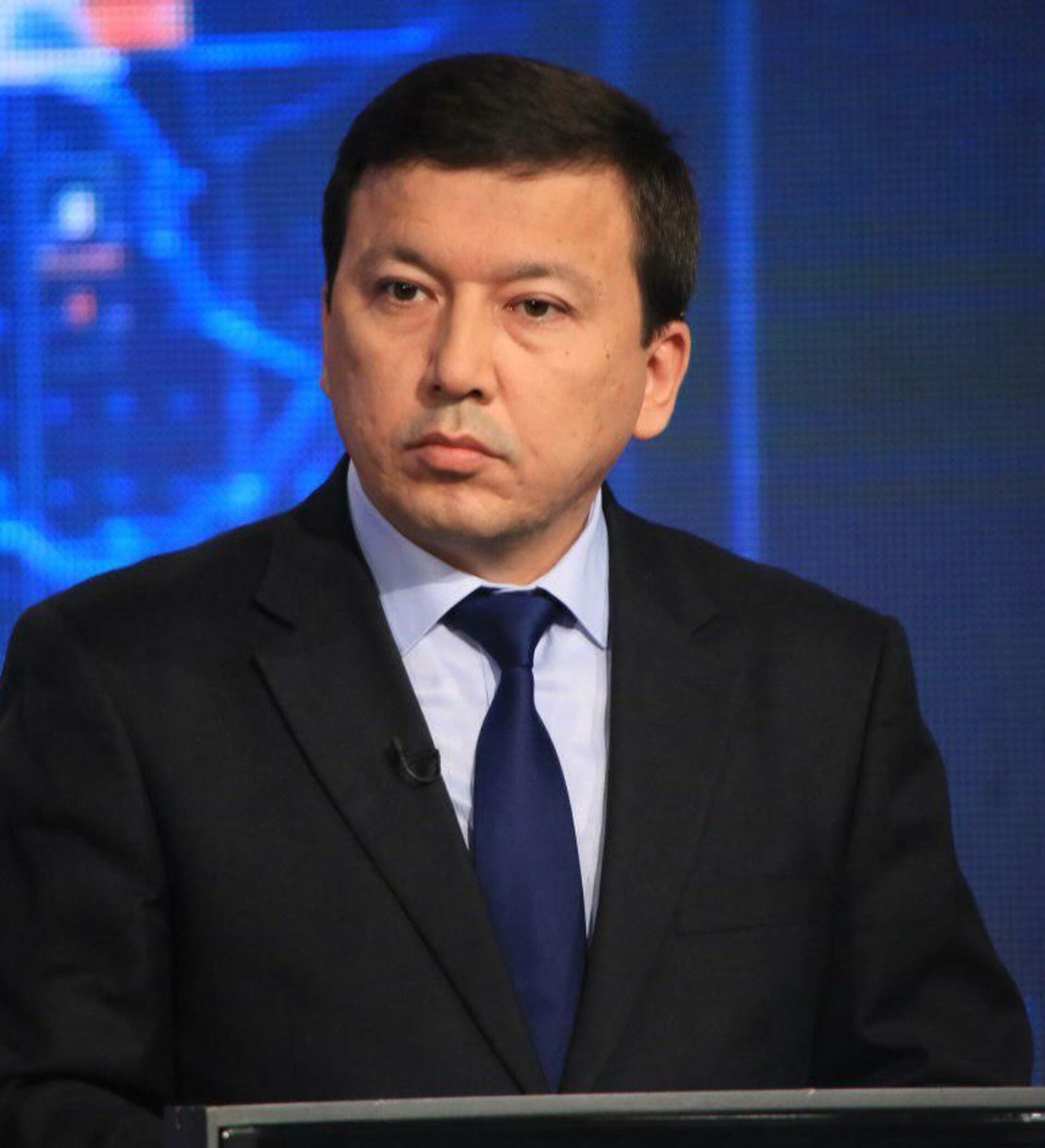 Первым министром народного. Dilshod Kenjayev.