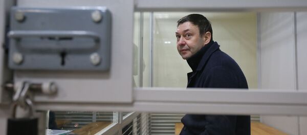 Рассмотрение апелляции на продление ареста журналиста Кирилла Вышинского - Sputnik Узбекистан