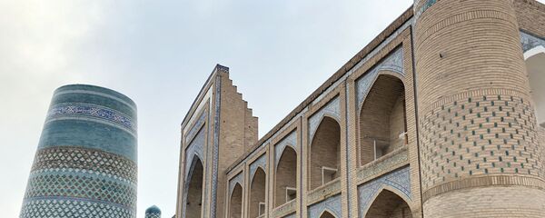 На территории крепости Ичан-Кала в Хиве На территории крепости Ичан-Кала в Хиве - Sputnik Ўзбекистон