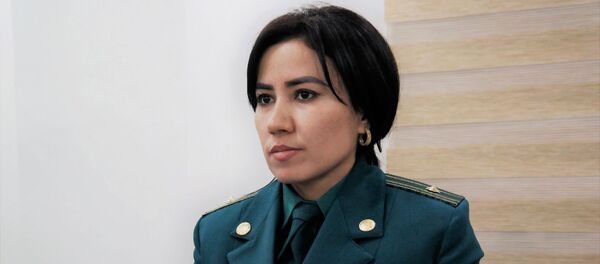 Инспектор по делам женщин ОВД Юнусобадского района Ташкента Максуда Худжаназарова - Sputnik Ўзбекистон