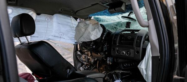 Автомобиль после столкновения, архивное фото - Sputnik Узбекистан