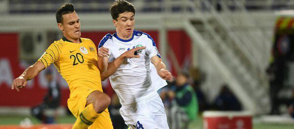 Футбольный матч между сборными Узбекистана и Австралии Футбольный матч между сборными Узбекистана и Австралии - Sputnik Узбекистан