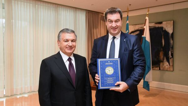 Шавкат Мирзиёев встретился с премьер-министром Баварии Маркусом Зёдером - Sputnik Узбекистан