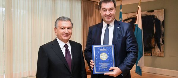 Шавкат Мирзиёев встретился с премьер-министром Баварии Маркусом Зёдером - Sputnik Узбекистан