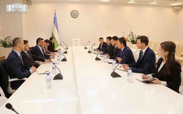 Британцы намерены построить в Узбекистане частные школы Британцы намерены построить в Узбекистане частные школы - Sputnik Узбекистан