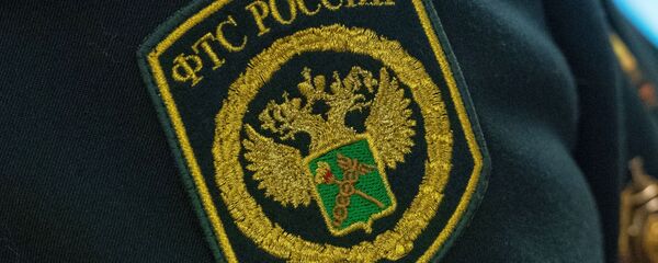 Shevron na forme sotrudnika Federalnoy tamojennoy slujbi Rossii - Sputnik O‘zbekiston