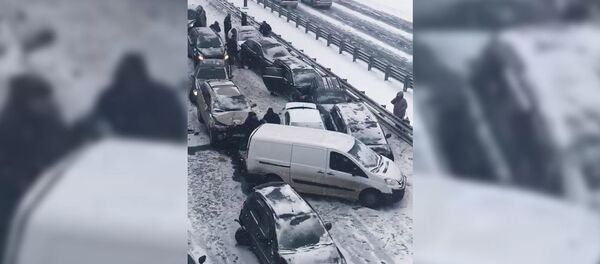 Массовое ДТП в Подмосковье - Sputnik Ўзбекистон