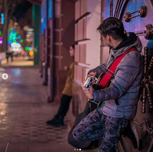 Бродвей қайта туғилмоқда: Тошкент ёшлари кечаларни қандай ўтказишмоқда Бродвей қайта туғилмоқда: Тошкент ёшлари кечаларни қандай ўтказишмоқда - Sputnik Ўзбекистон