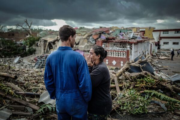 Разрушения в результате прохождения торнадо в Гаване - Sputnik Узбекистан
