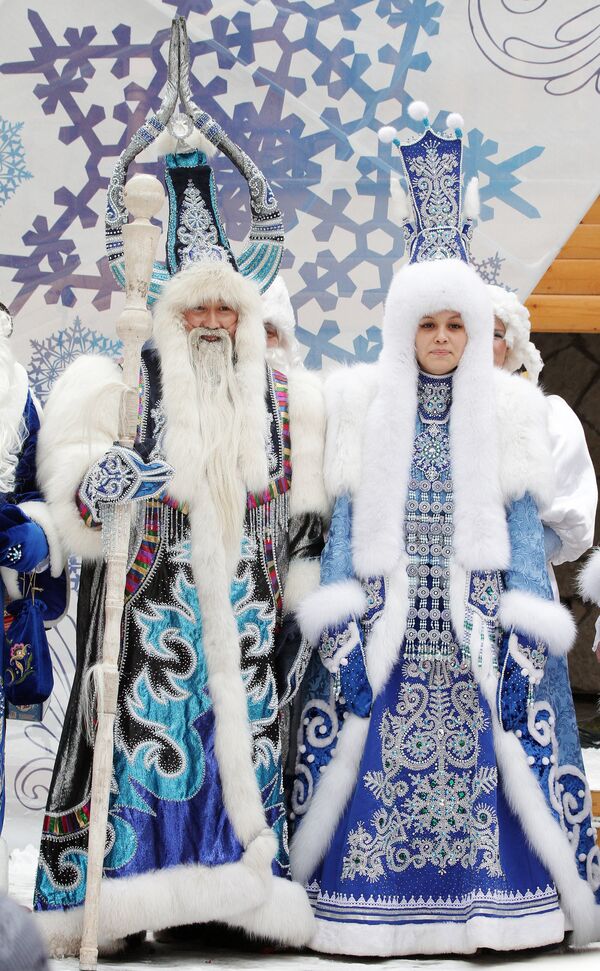 Празднование дня рождения Деда Мороза в Великом Устюге - Sputnik Узбекистан