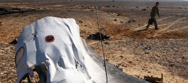 Место крушения российского самолета Airbus A321 в Египте Место крушения российского самолета Airbus A321 в Египте - Sputnik Узбекистан