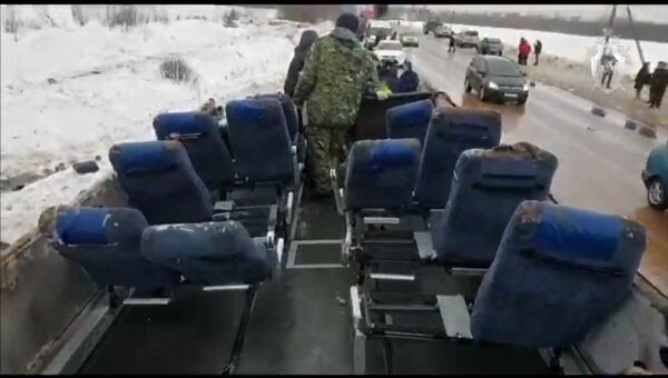 Подробности ДТП с детьми под Калугой: автобус перевозил юных танцоров - Sputnik Узбекистан