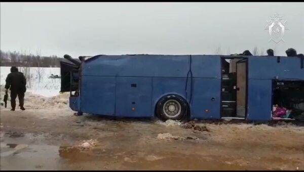 Подробности ДТП с детьми под Калугой: автобус перевозил юных танцоров - Sputnik Узбекистан