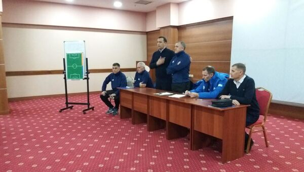 Новый тренер олимпийской сборной Узбекистана по футболу Любинко Друлович - Sputnik Узбекистан