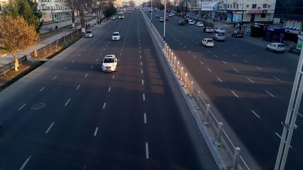 Автомобильное движение в Ташкенте - Sputnik Узбекистан