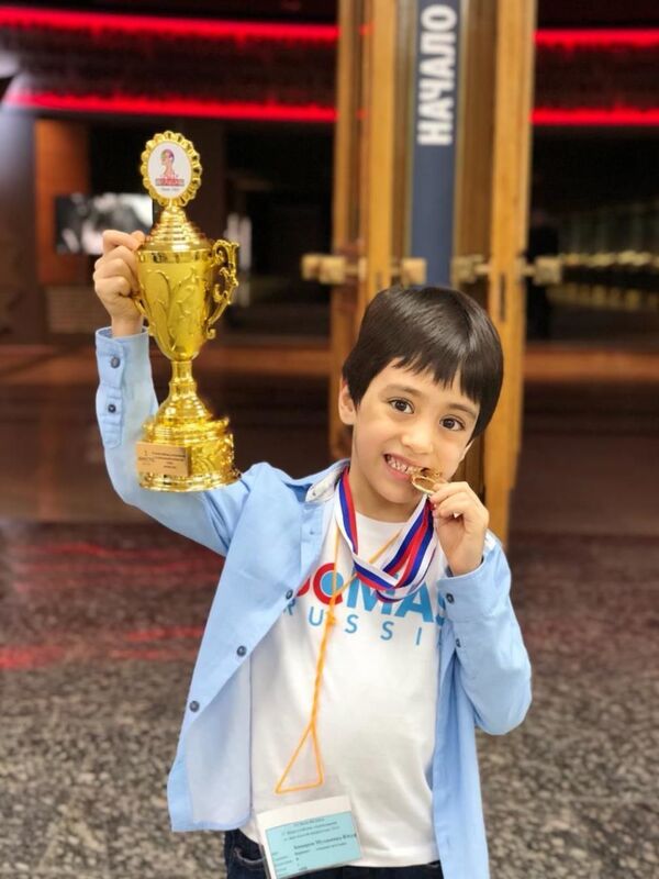 Пятилетний узбекистанец произвел фурор на олимпиаде по арифметике в Москве - Sputnik Узбекистан