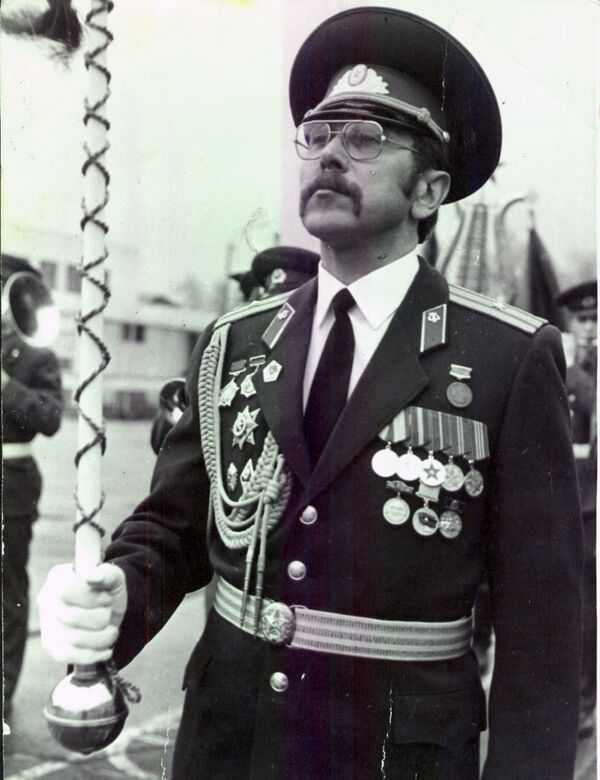 Закаленные Афганом: почему песни группы Каскад приравнивали к оружию Закаленные Афганом: почему песни группы Каскад приравнивали к оружию - Sputnik Узбекистан