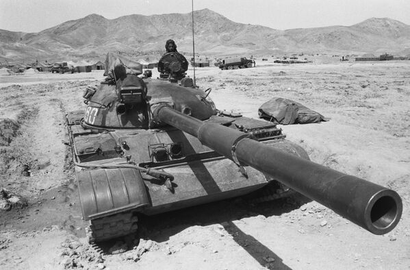 Воинская часть ограниченного контингента советских войск в горах Афганистана. 31 марта 1980 года - Sputnik Ўзбекистон