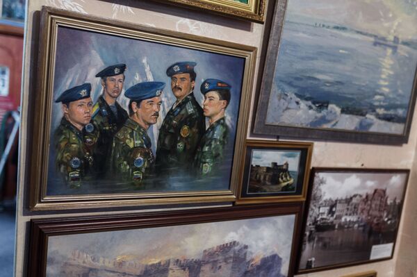 Навсегда шурави: Голубые береты выпускают новый альбом - Sputnik Узбекистан