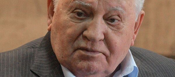 Prezentatsiya knigi M. Gorbacheva Ostayus optimistom v Moskovskom Dome Knigi Prezentatsiya knigi M. Gorbacheva Ostayus optimistom v Moskovskom Dome Knigi - Sputnik O‘zbekiston