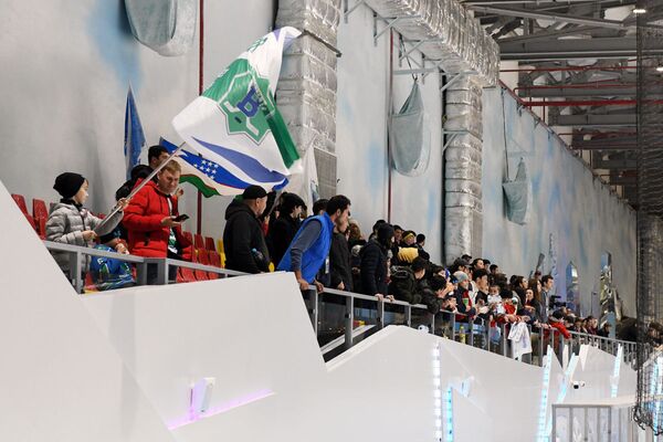 Матч чемпионата Узбекистана по хоккею между командами Хумо и Бинокор  - Sputnik Ўзбекистон