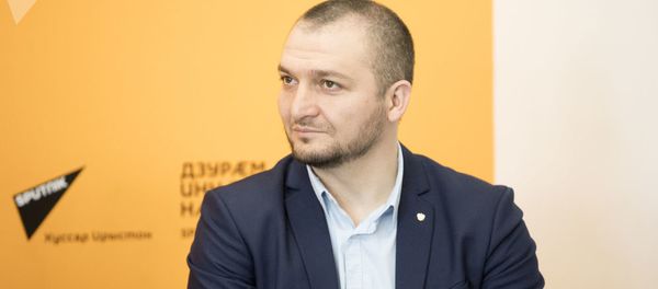 Политолог Сослан Плиев  - Sputnik Узбекистан