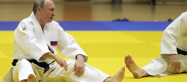 Рабочая поездка президента РФ В. Путина в Сочи Рабочая поездка президента РФ В. Путина в Сочи - Sputnik Узбекистан