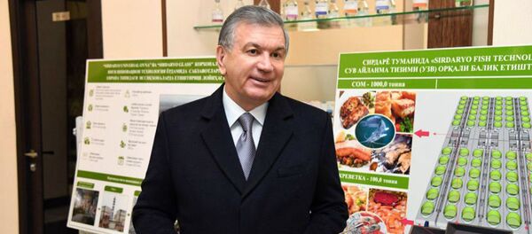 Президент Республики Узбекистан Шавкат Мирзиёев 19 февраля прибыл в Сырдарьинский район Сырдарьинской области Президент Республики Узбекистан Шавкат Мирзиёев 19 февраля прибыл в Сырдарьинский район Сырдарьинской области - Sputnik Ўзбекистон