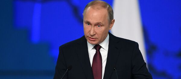 Ежегодное послание президента РФ В. Путина Федеральному Собранию Ежегодное послание президента РФ В. Путина Федеральному Собранию - Sputnik Ўзбекистон