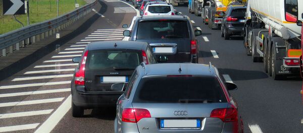 Автомобильное движение - Sputnik Узбекистан