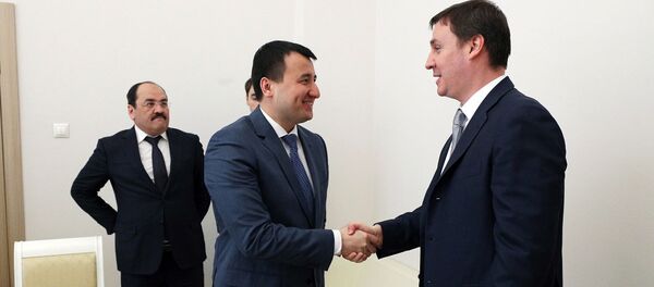 Дмитрий Патрушев провел рабочую встречу с главой аграрного ведомства Республики Узбекистан Жамшидом Ходжаевым - Sputnik Узбекистан