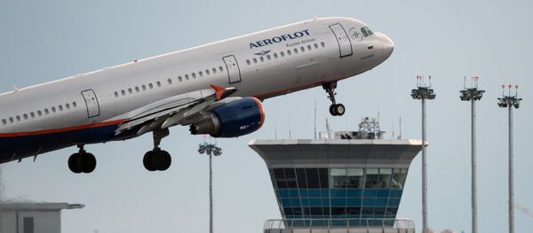Аэрофлот компаниясининг Airbus A321 самолёти Аэрофлот компаниясининг Airbus A321 самолёти - Sputnik Ўзбекистон
