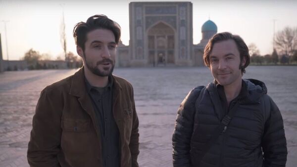 Калифорнийцы в Узбекистане: блогеры переели плова - незабываемое видео - Sputnik Узбекистан