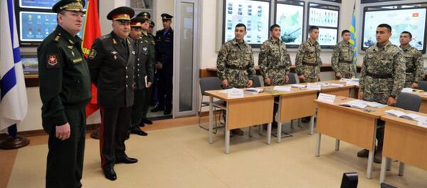 Komandovanie SVO podelilos opitom deystviy na Blijnem Vostoke s voyennimi Uzbekistana - Sputnik O‘zbekiston