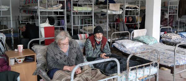Жители приюта для бездомных в Ташкенте. - Sputnik Ўзбекистон