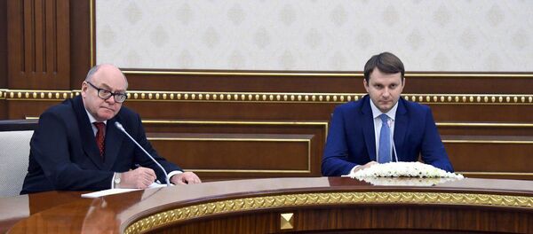 Президент Республики Узбекистан принял министра экономического развития Российской Федерации - Sputnik Узбекистан