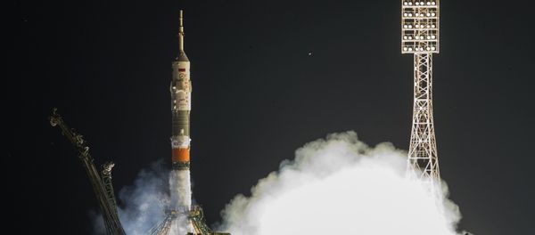 Старт космического корабля Союз ТМА-17М с космодрома Байконур - Sputnik Узбекистан