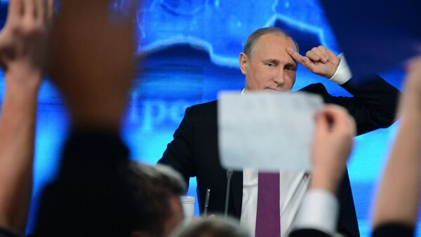 Vladimir Putinning an’anaviy yirik matbuot-anjumani. - Sputnik O‘zbekiston