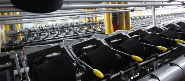 Тростильно-крутильный цех Тростильно-крутильный цех - Sputnik Узбекистан